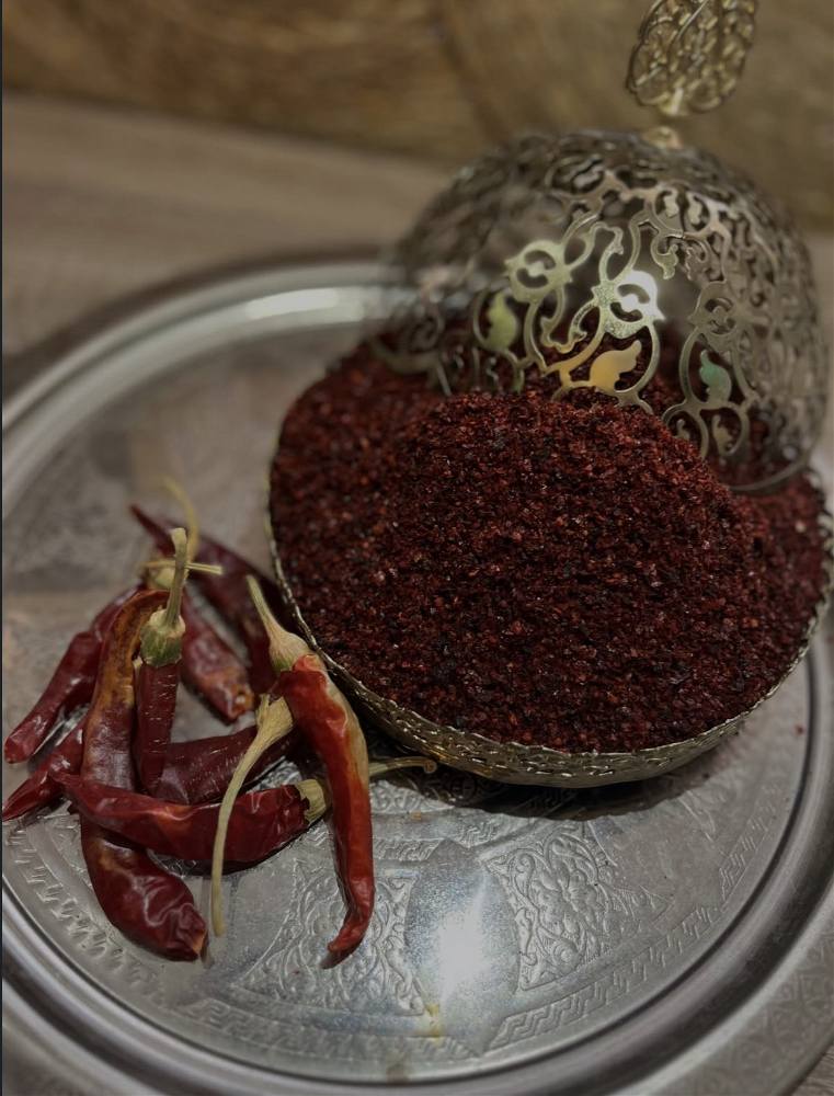 Doğal pul biber ve baharatlar